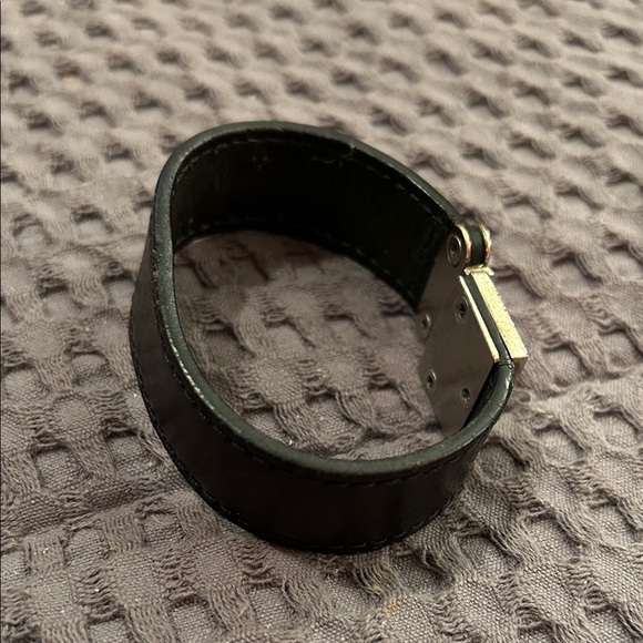 Louis Vuitton Black Leather Men's Bracelet - Picture 4 of 14